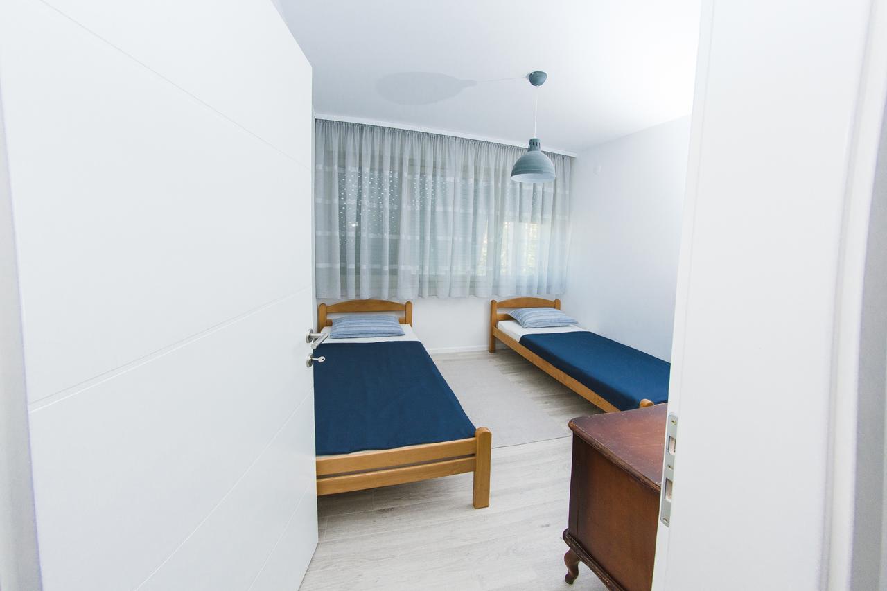 Apartment Ella Чапліна Екстер'єр фото